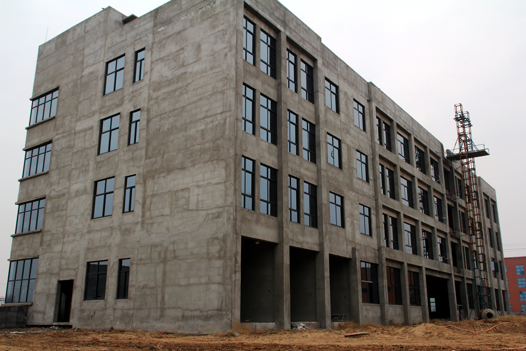 科晶電爐溫縣廠房辦公樓封頂